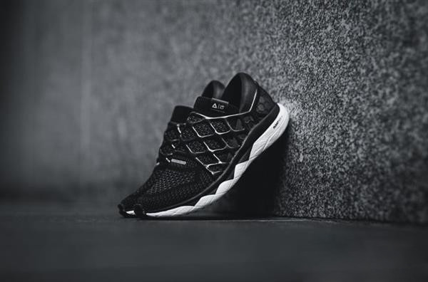 Reebok推出采用3D打印技術(shù)創(chuàng)建的運動鞋