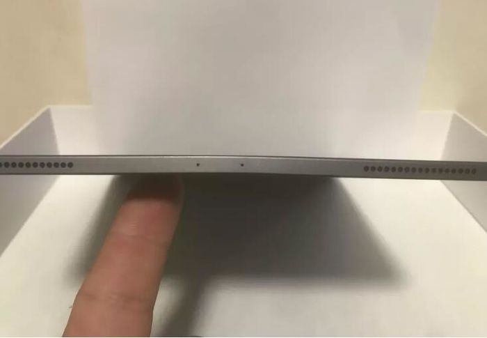蘋果承認(rèn)部分新款iPad Pro輕微彎曲，但不影響性能